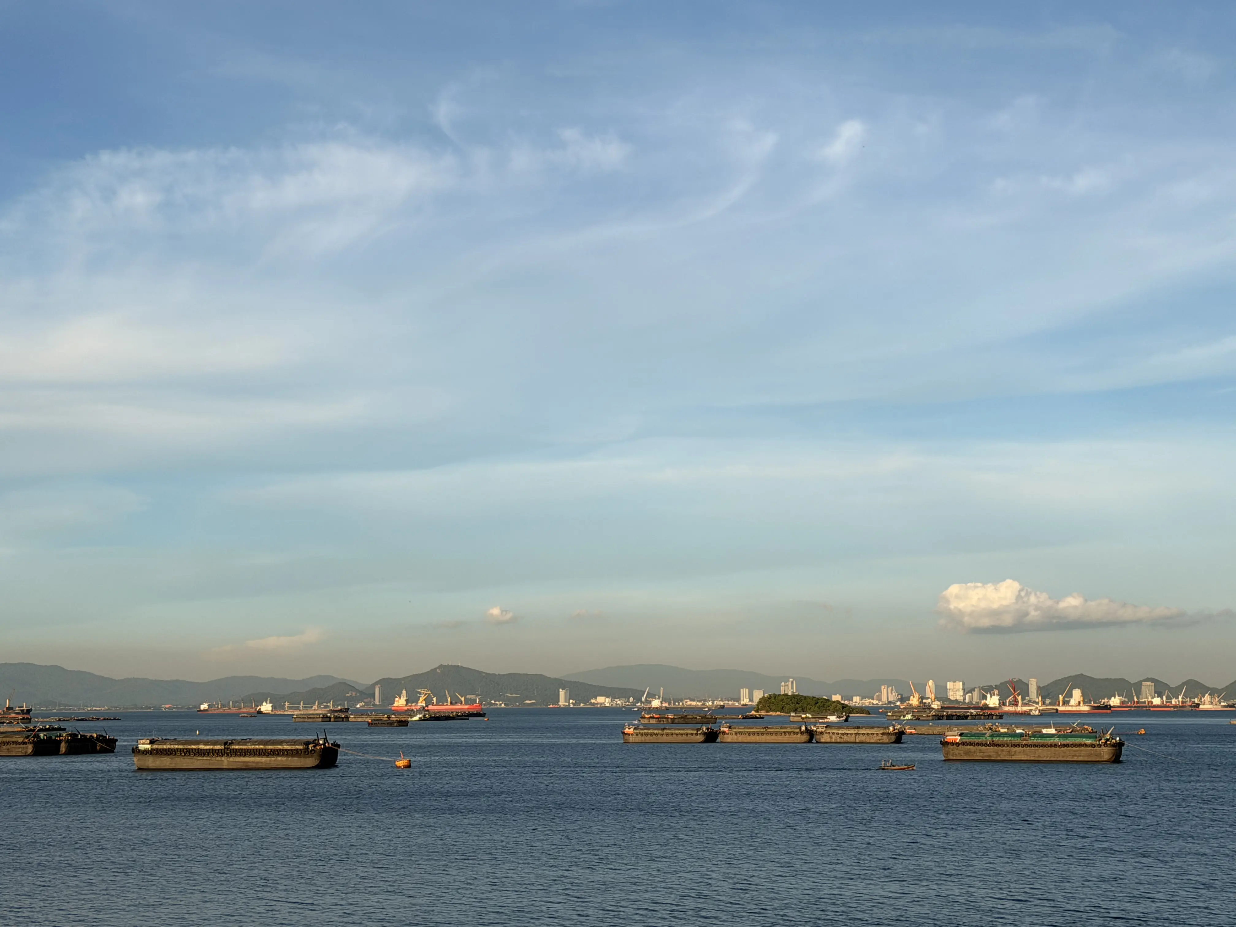 Koh Si Chang